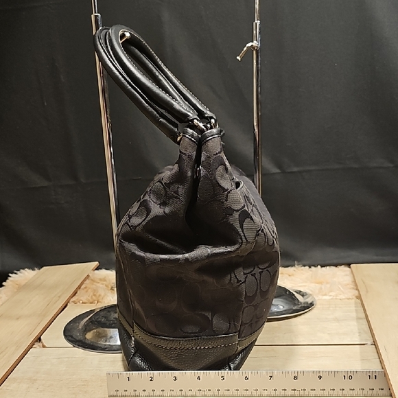 Coach Elegant Black Patterned Women's Bag WITH COA - Picture 5 of 9